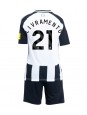 Newcastle United Tino Livramento #21 Heimtrikotsatz für Kinder 2024-25 Kurzarm (+ Kurze Hosen)